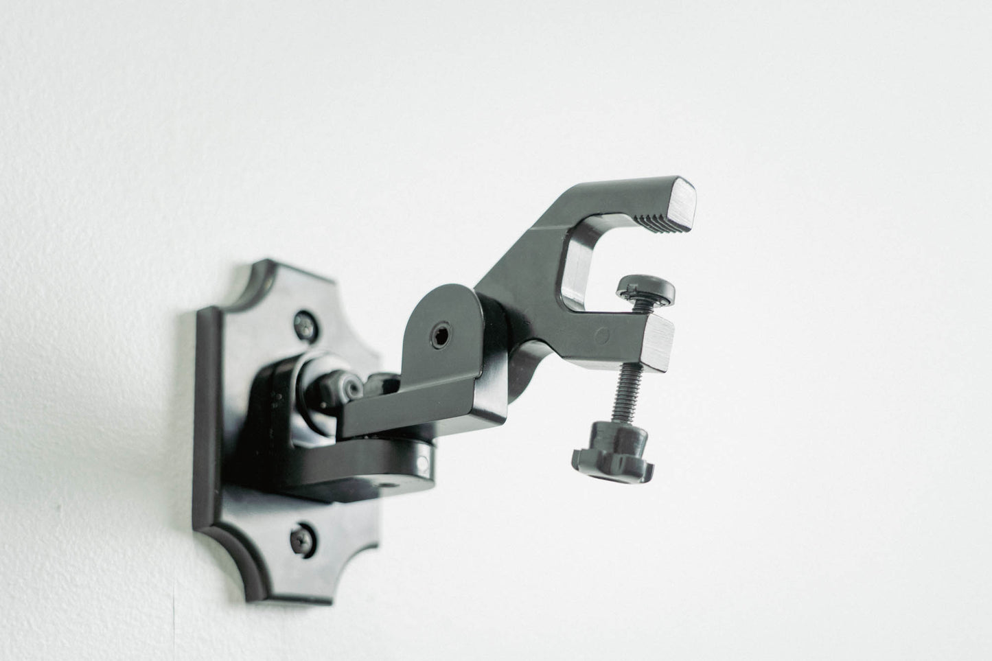 European Skull Mount Clamp - easy skull mount